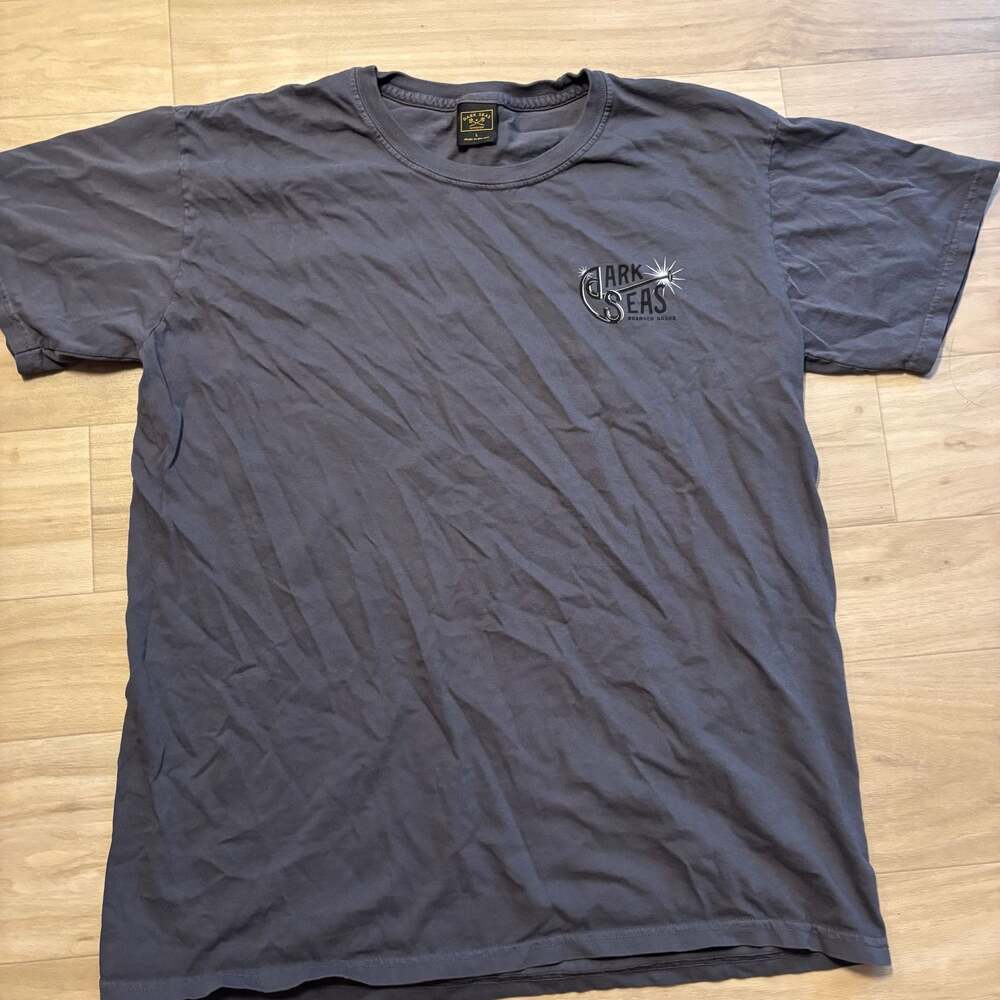 Dark Seas Division Branded Goods Graphic Logo T-Shirt Men’s Large
